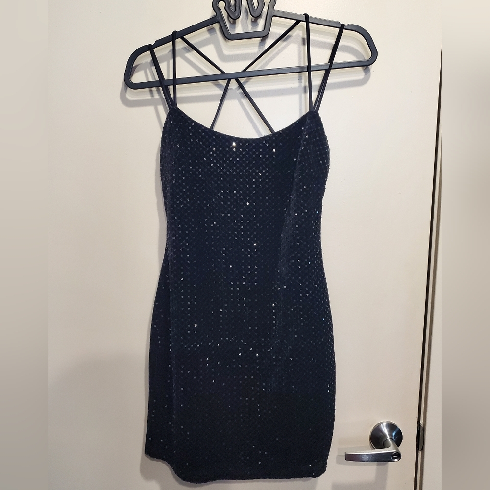 City Triangles Black Sequin Bodycon Cutout Mini Dress Size 3